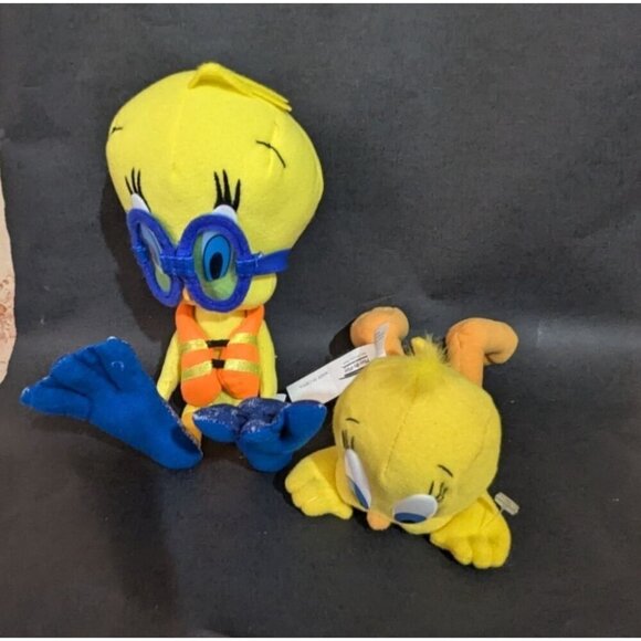 Looney Tunes Tweety Bird Plush Toys Set Of 2 Play By Play stuffed animal toy - Picture 2 of 13